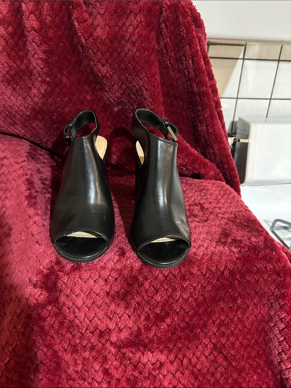 Kohl's Black Open-Toe Slingback Heels